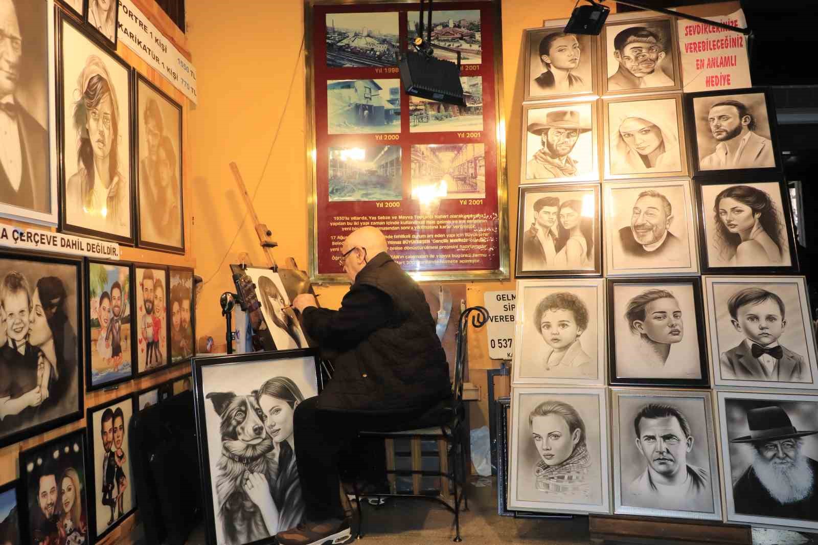 İflasla kapanan ticaret kapısı sanatla yeniden açıldı