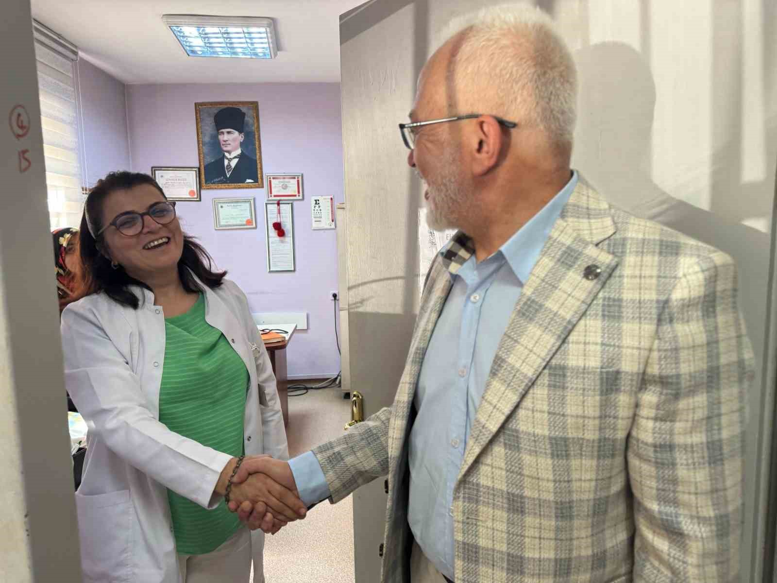 İl Sağlık Müdürü Bildirici, Tepebaşıında sağlık hizmetlerini inceledi