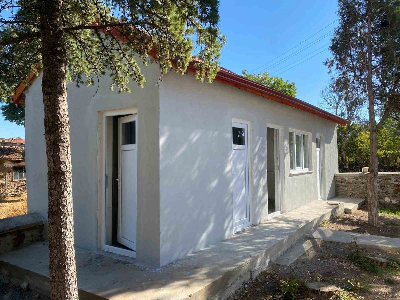 İnönü'de şadırvan ve cami tuvaletleri yenilendi