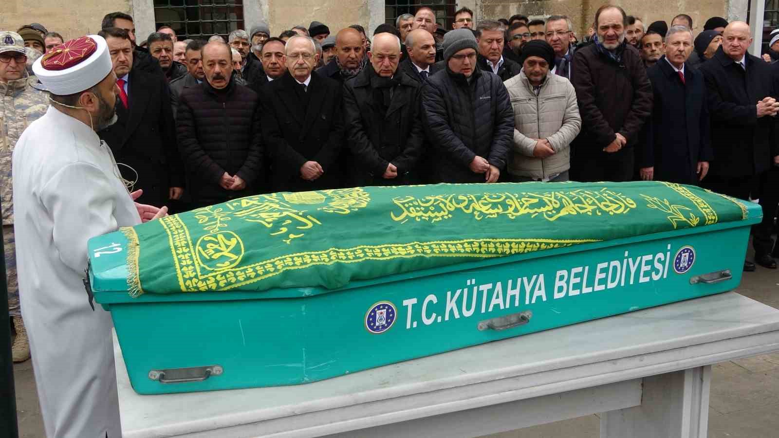 Kemal Kılıçdaroğlu, SP Milletvekili Kasap'ın babasının cenaze törenine katıldı