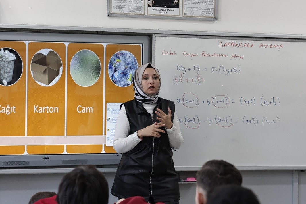 Kütahya Belediyesinden öğrencilere sıfır atık eğitimi