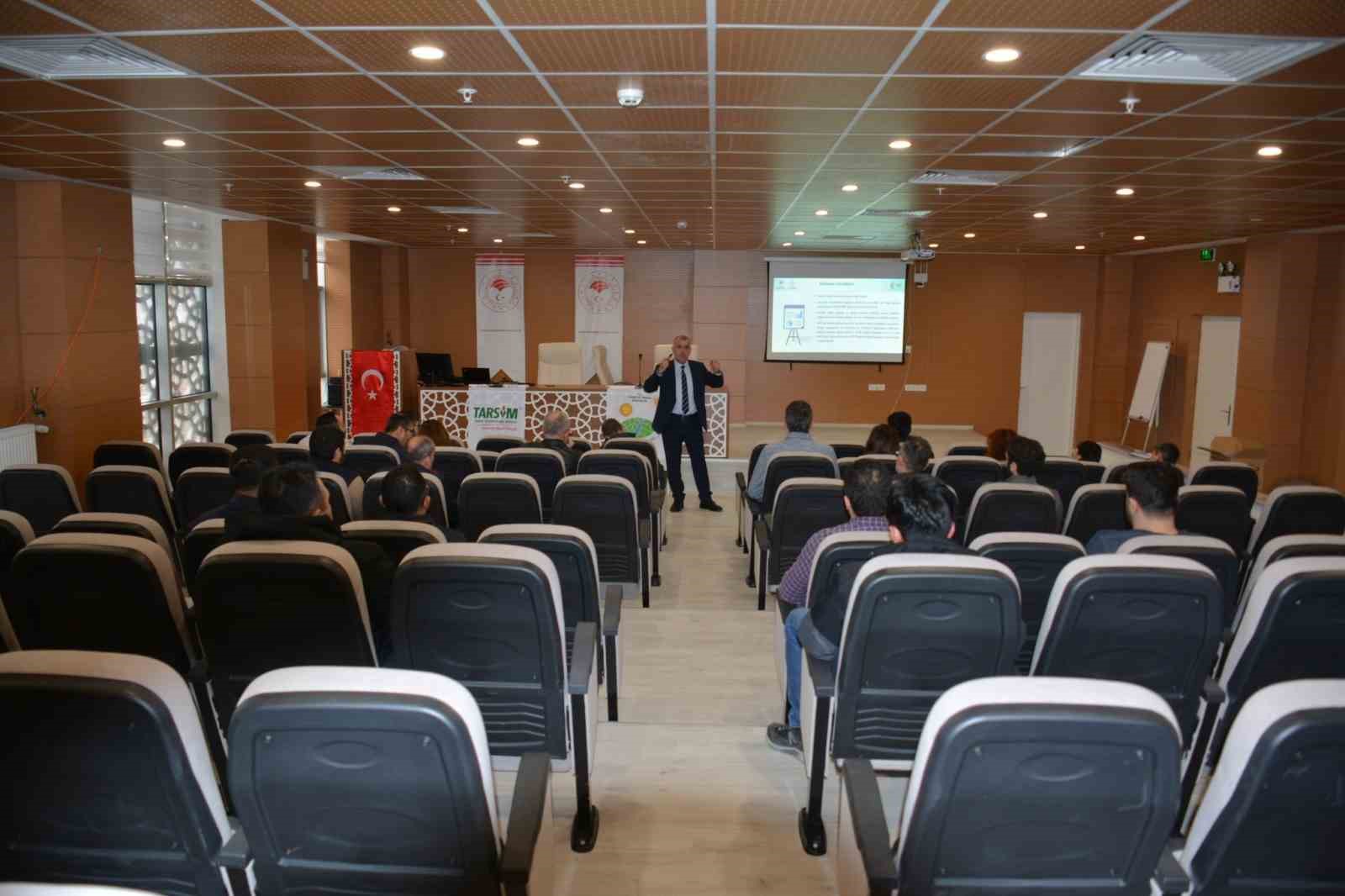 Tarım Müdürlüğü personeli tarım sigortaları hakkında bilgilendirildi