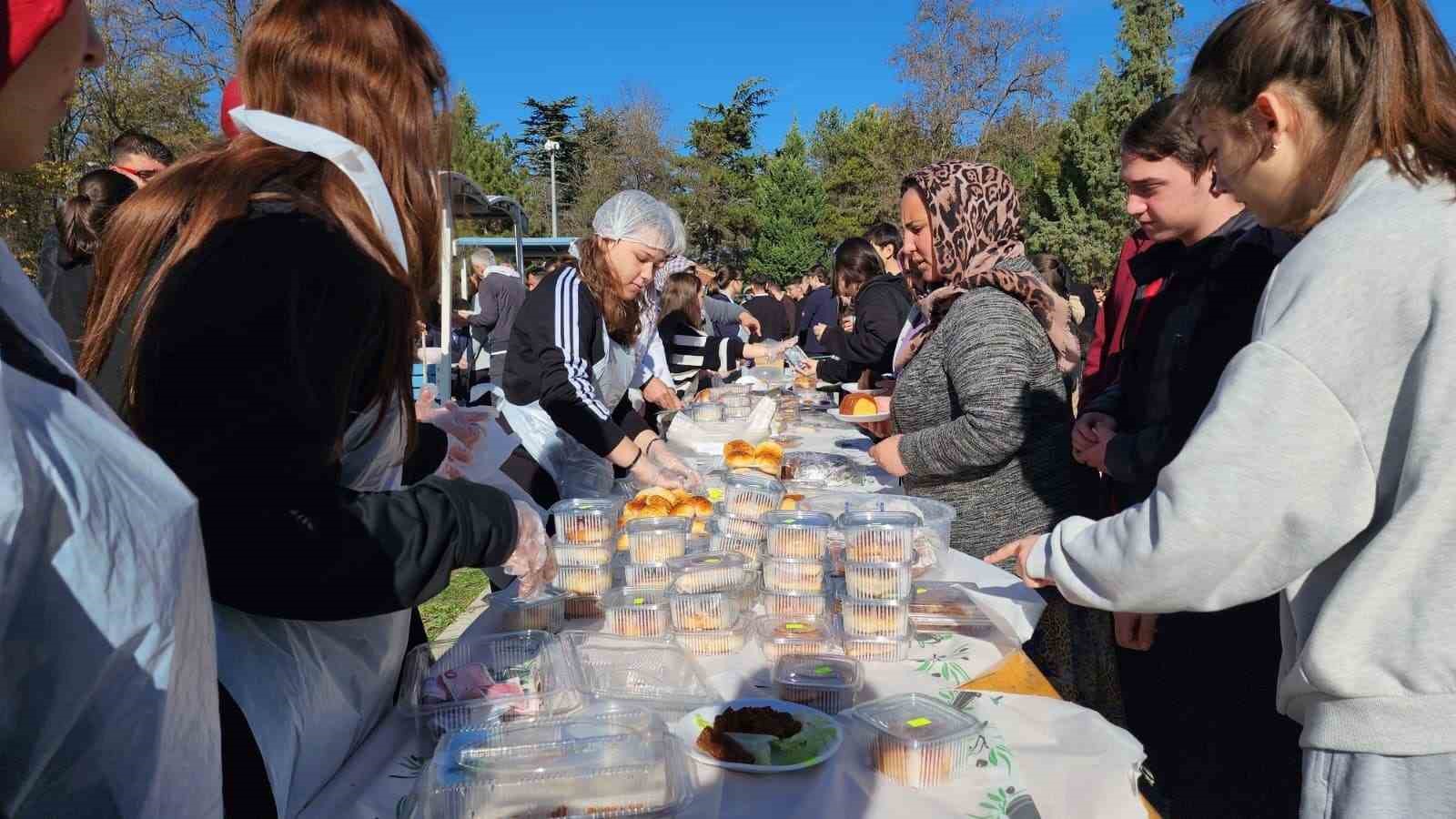 Kütahya Kılıçarslan Anadolu Lisesinden Gazzeye destek