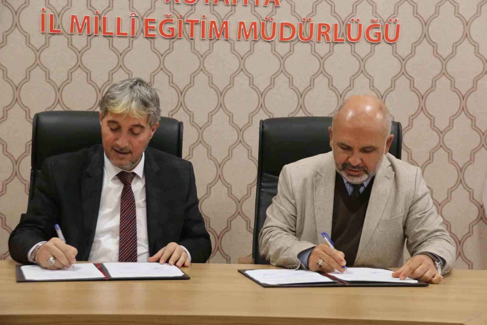 Kütahya MEM ile İl Kültür ve Turizm Müdürlüğü arasında iş birliği protokolü