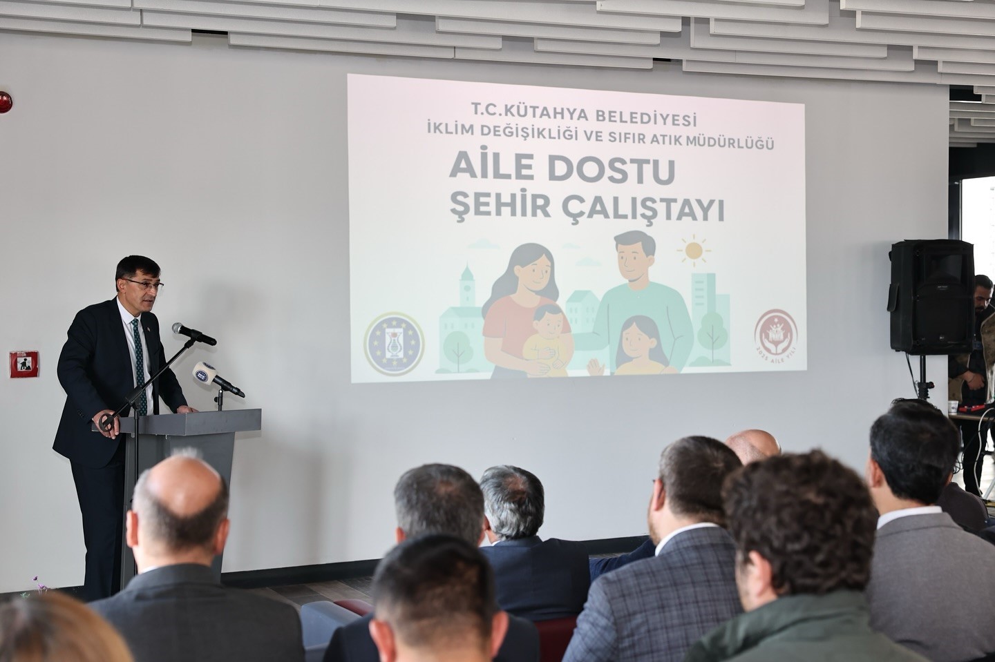 Kütahyada Aile Dostu Şehir Çalıştayı
