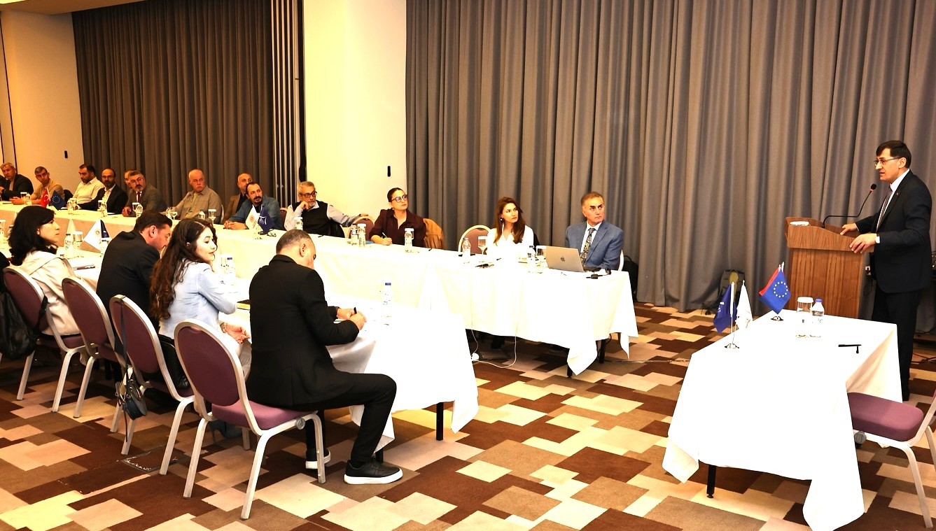 Kütahyada çini üretim standartları belirleniyor