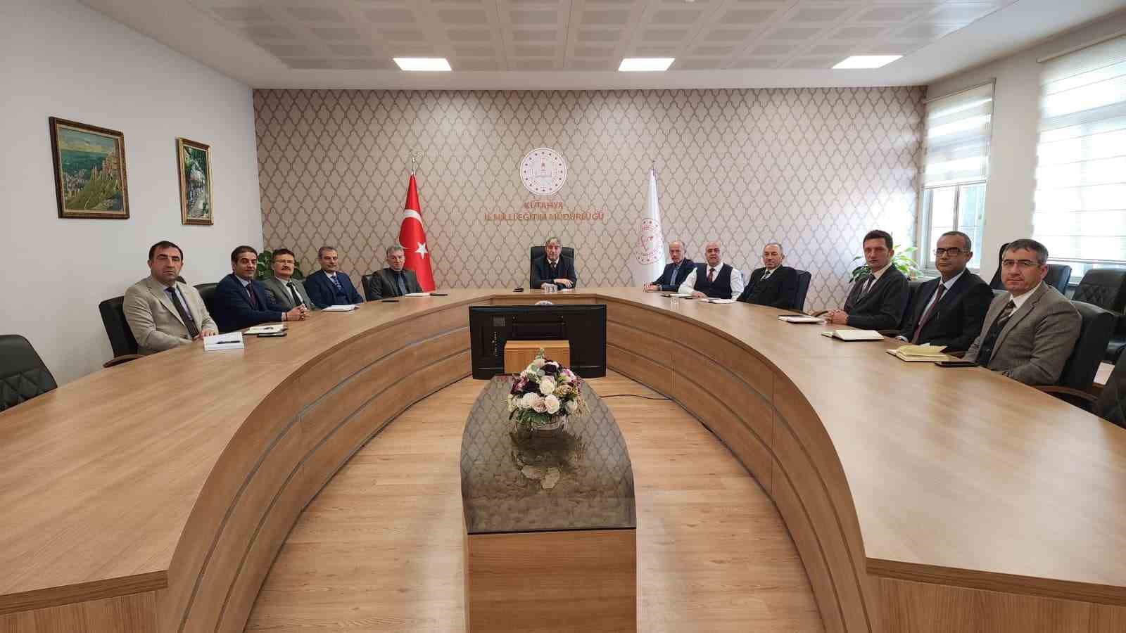 Kütahyada eğitim yılı değerlendirildi