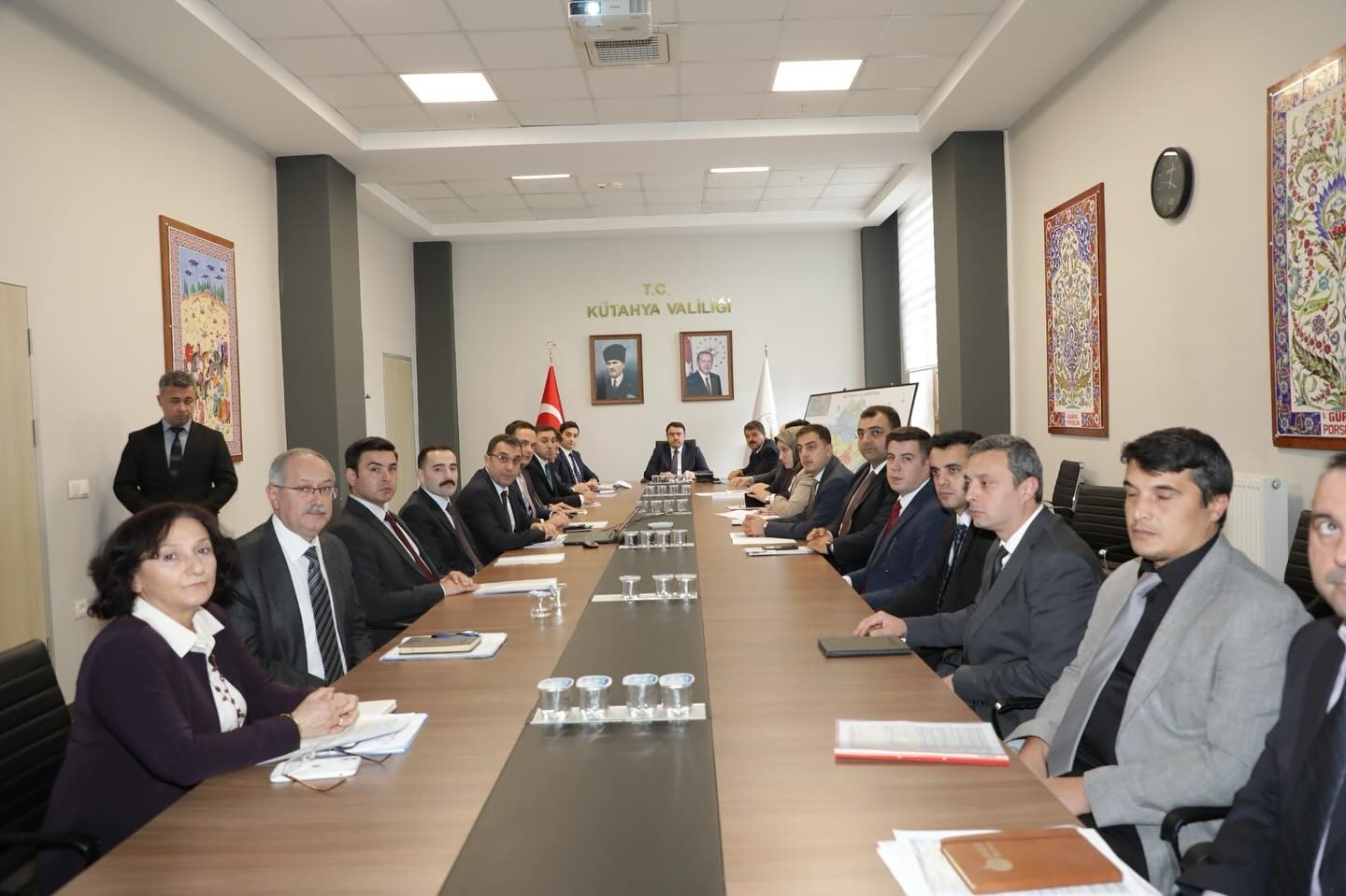 Kütahya'da ilçelerin ve köylerin ihtiyaçları masaya yatırıldı