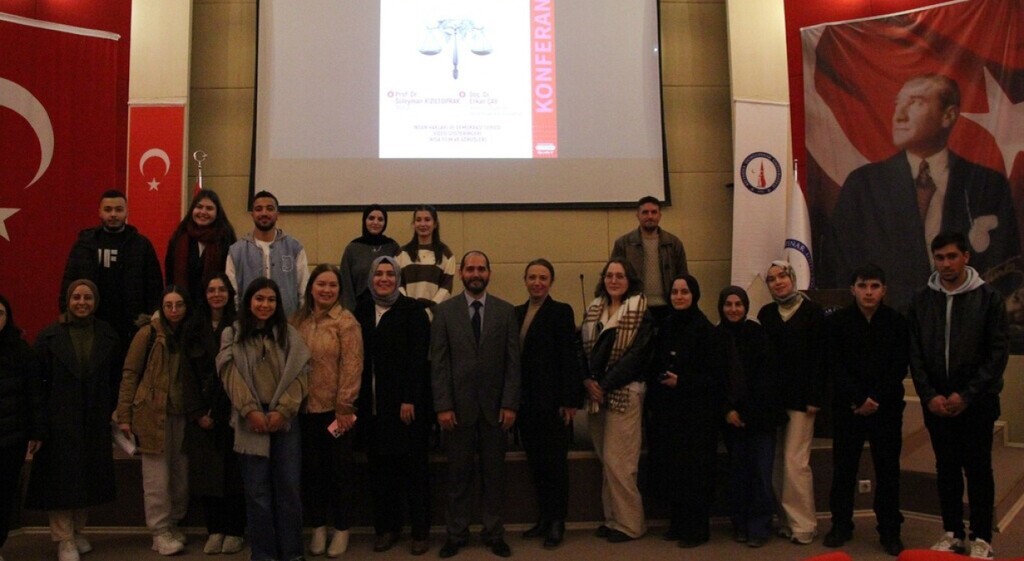 Kütahyada İnsan Hakları konulu konferans