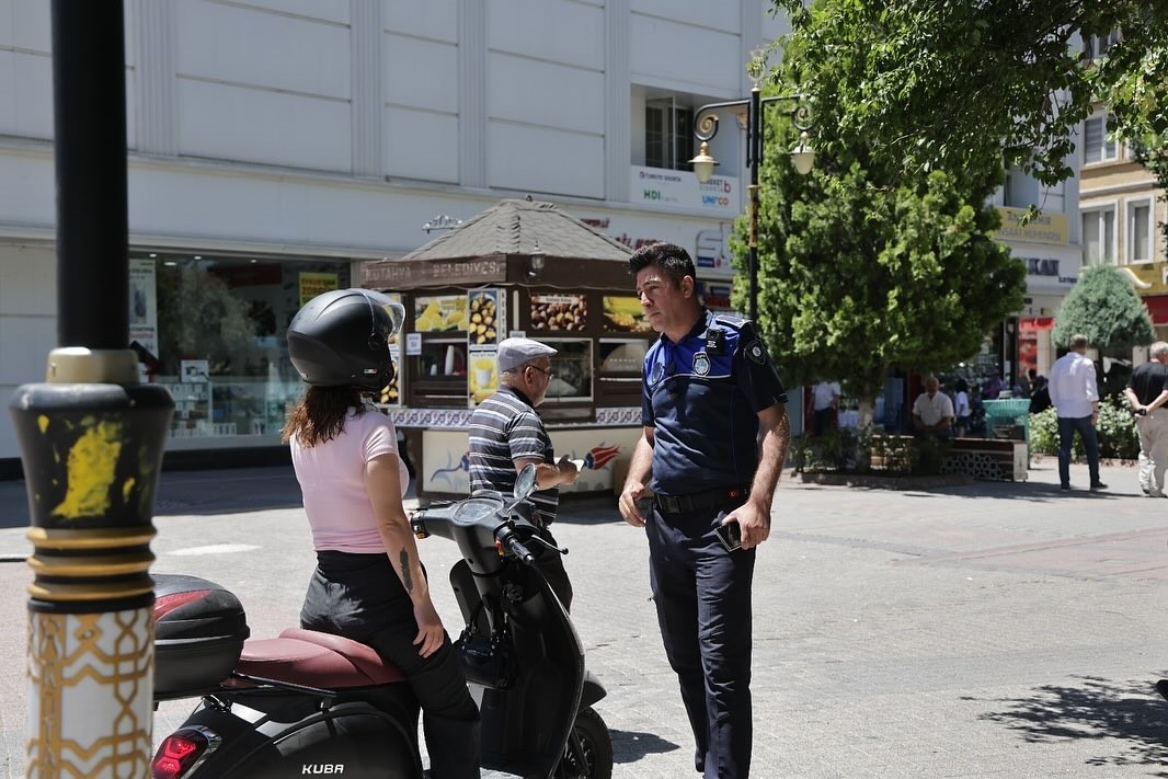Kütahya'da motosiklet denetimleri sıklaştırıldı