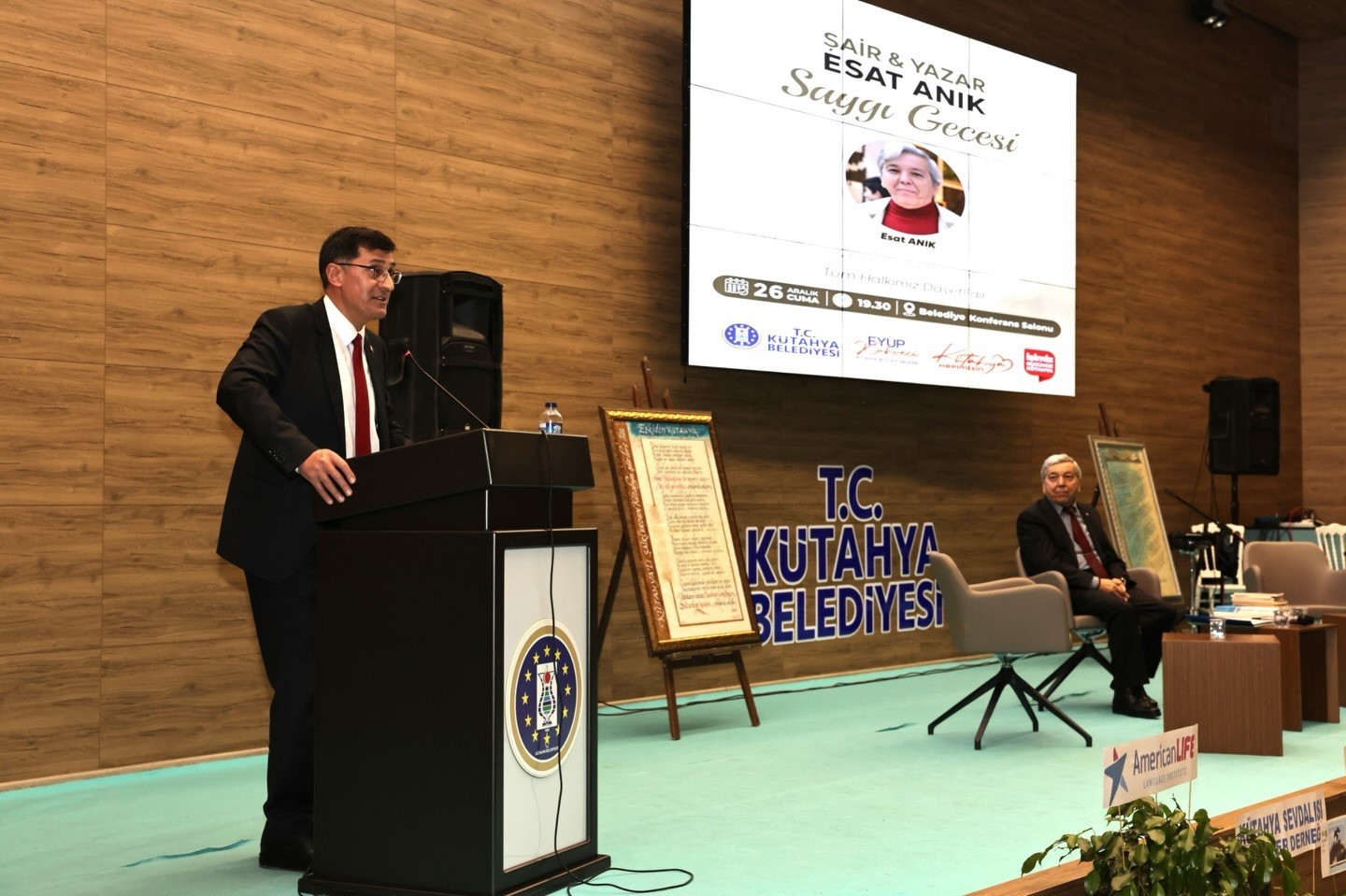 Kütahyada şair ve yazar Esat Anık için Saygı Gecesi düzenlendi