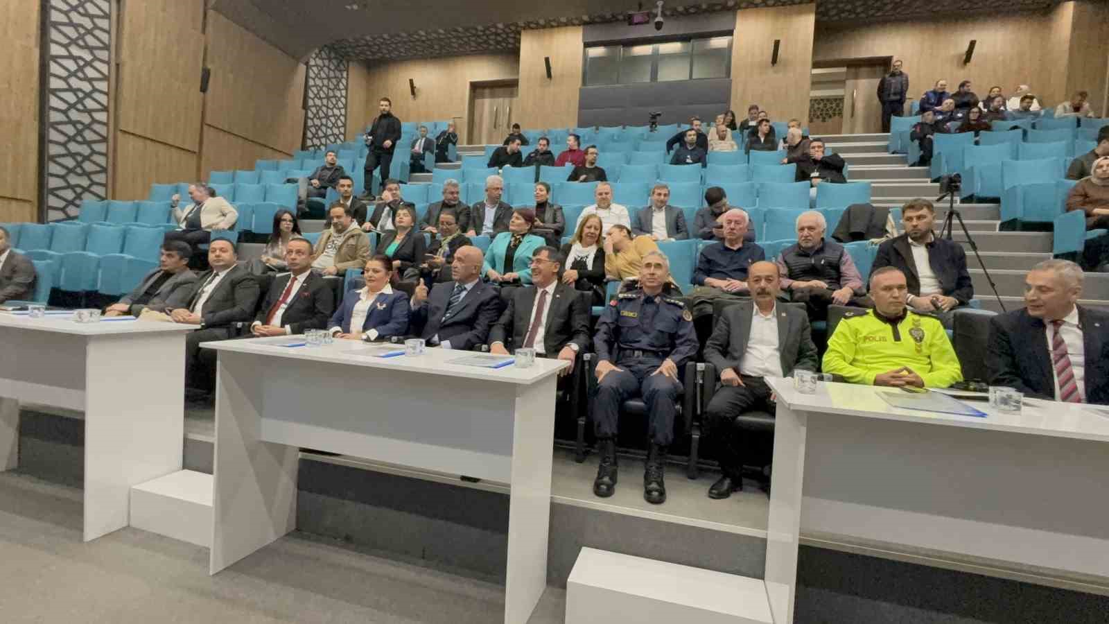 Kütahyada şehir içi trafiği masaya yatırıldı