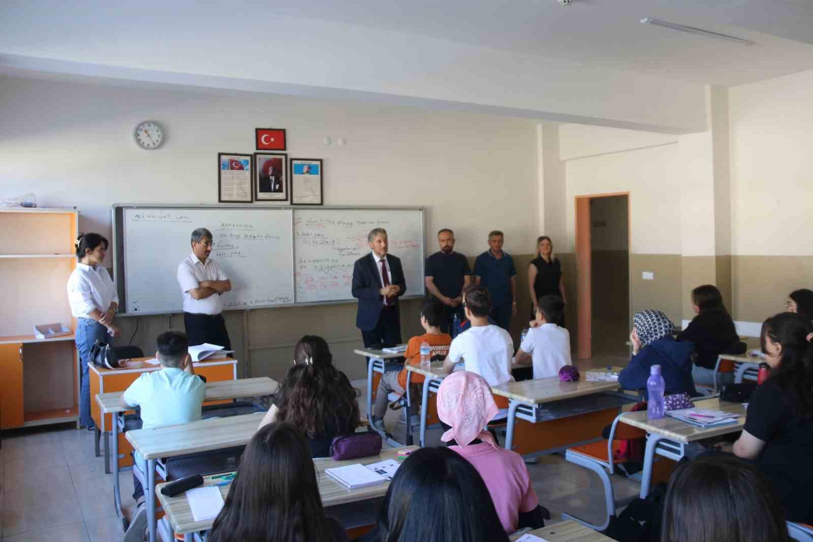 Kütahyada yaz tatili hem verimli hem etkili geçiyor