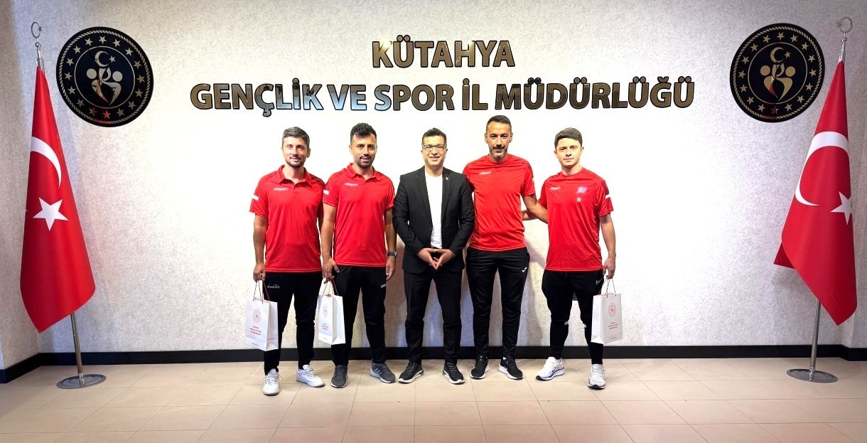 Kütahyalı sporcular Ayak Tenisinde Türkiye Şampiyonu oldu