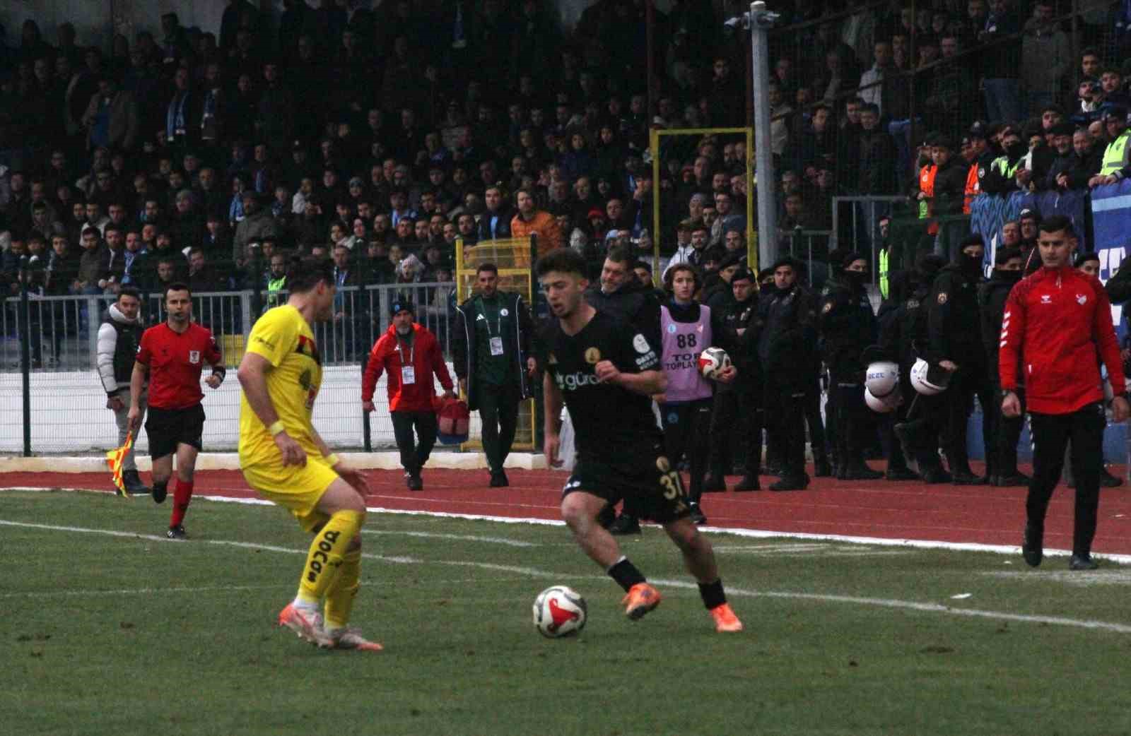 Kütahyaspor sahasında Eskişehirspor ile 1-1 berabere kaldı