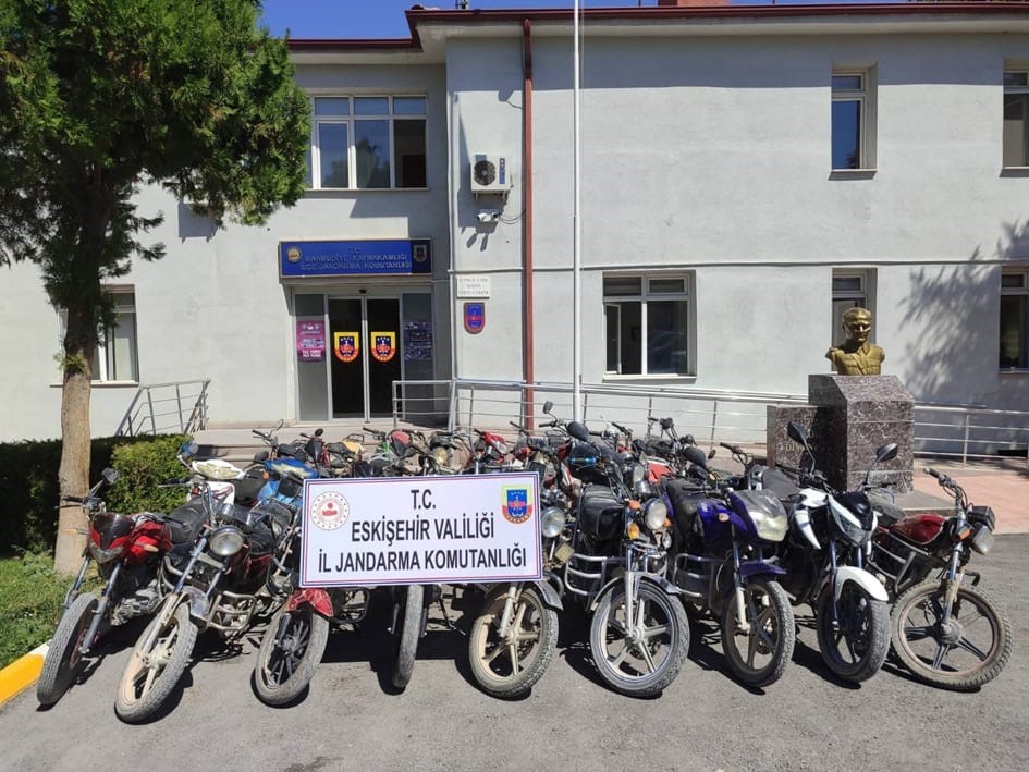 Mahmudiye'de motosiklet operasyonu