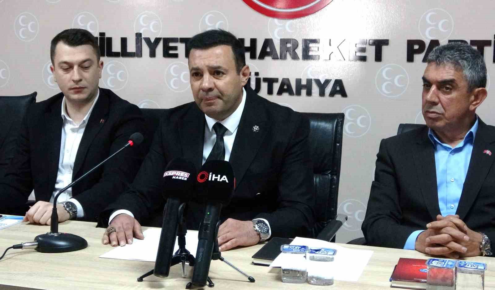 MHP Kütahya İl Başkanı Selçuk Alıç: Kütahya Belediyesi 34 kişiyi işten çıkardı