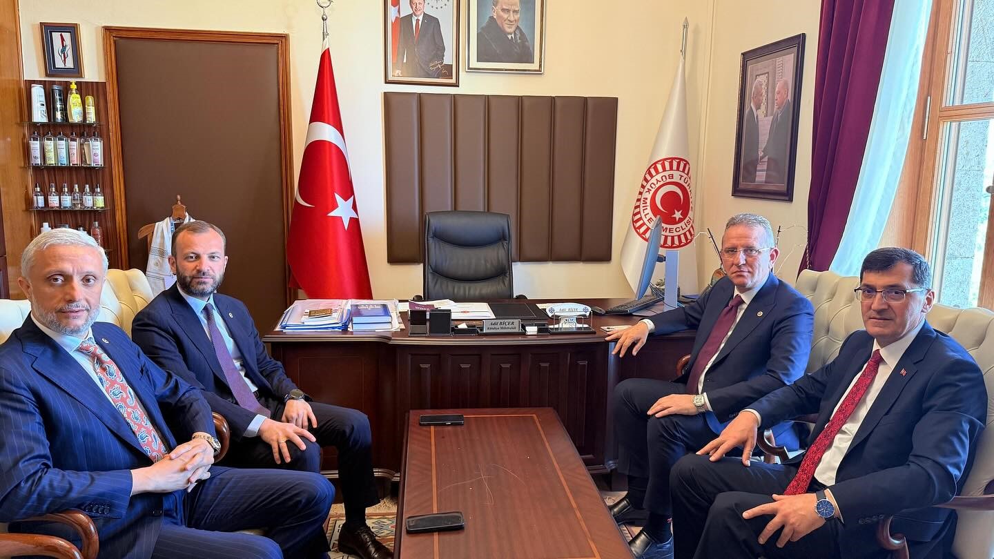 Kütahya için aynı masada, ortak gayede buluştuk
