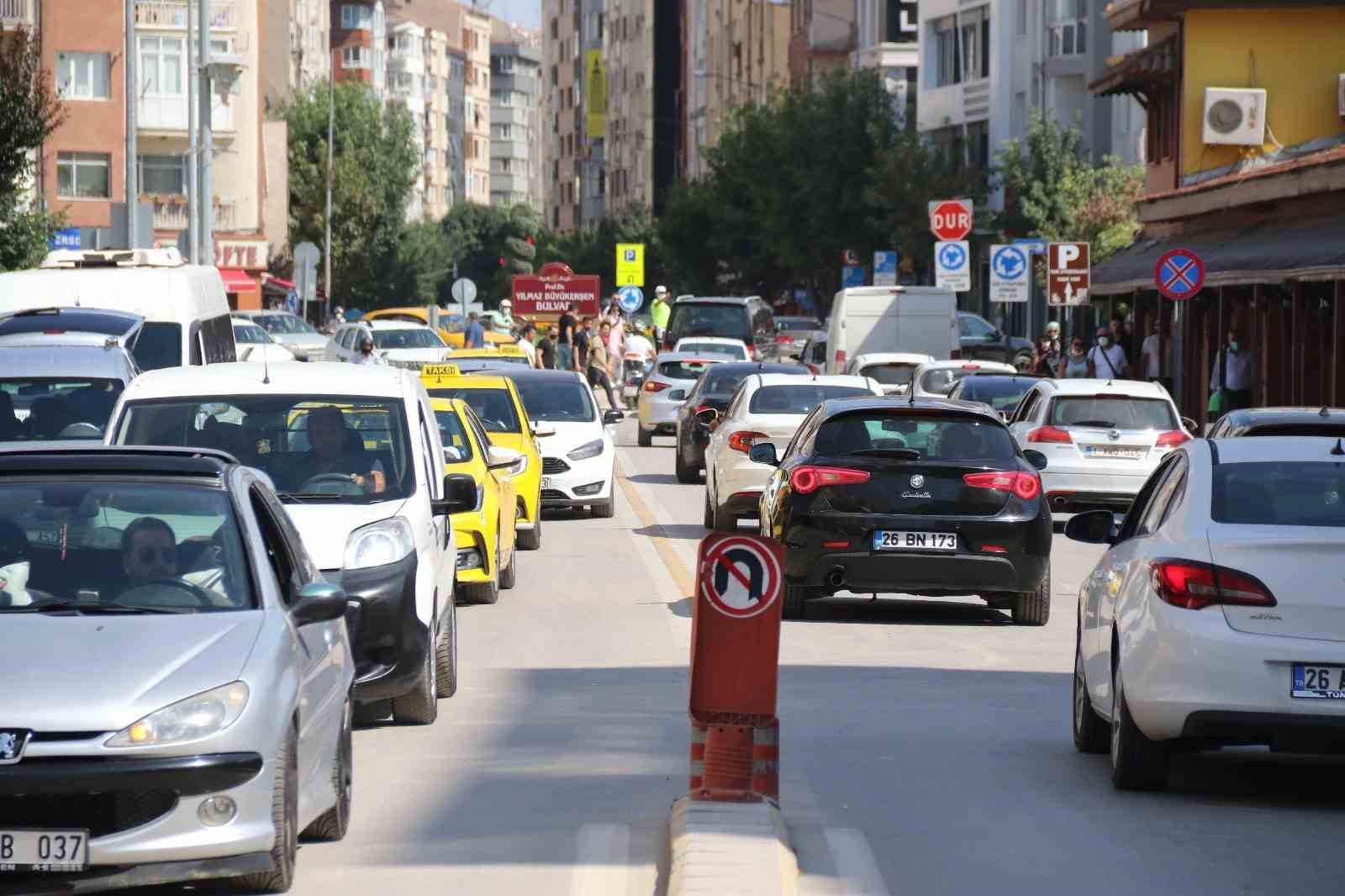 Milletvekili Hatipoğlu: Eskişehir'in korkunç bir trafik sorunu var