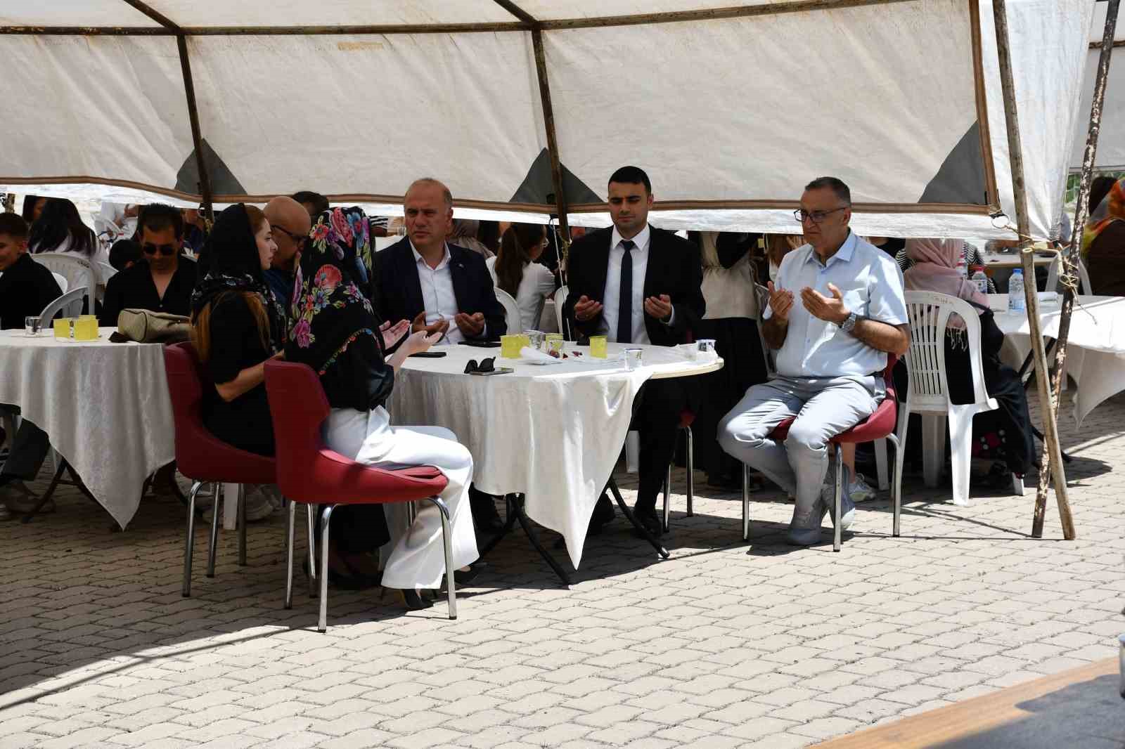 Motosiklet kazasında hayatını kaybeden öğrenciler için mevlit 