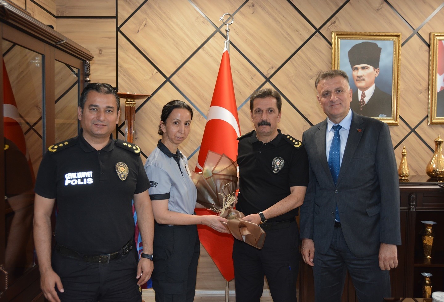 Huzur ve güvenin inşasında polis ve özel güvenlik el ele