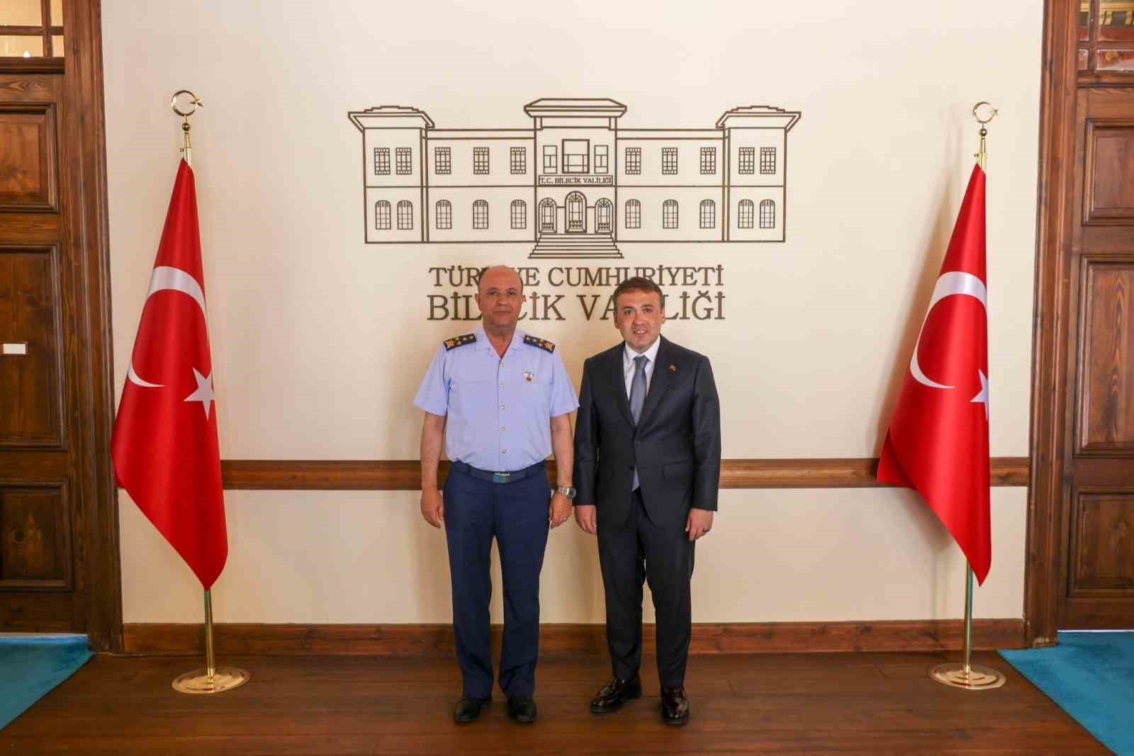 Muharip Hava Kuvveti Komutanı Hava Orgeneral İsmail Güneykayadan Bilecik temasları