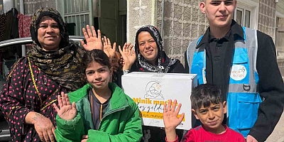 Nebi Hatipoğlu'ndan Eskişehir'deki yeni doğan bebeklere destek