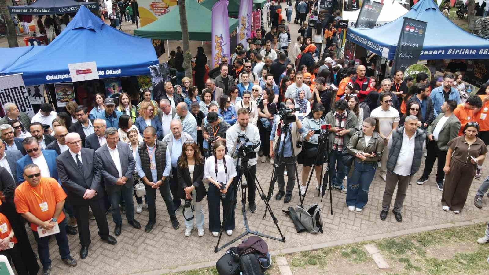 4. Uluslararası Odunpazarı 3D Gençlik Festivali başladı