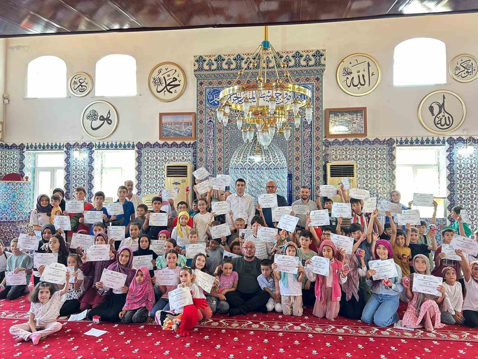 Osmanelinde yaz Kuran kurslarına kaymakam desteği
