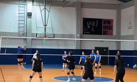 Pazaryerinde Cumhuriyet Kupası voleybol heyecanı