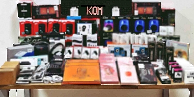 Polis çok sayıda kaçak elektronik ürün ele geçirdi