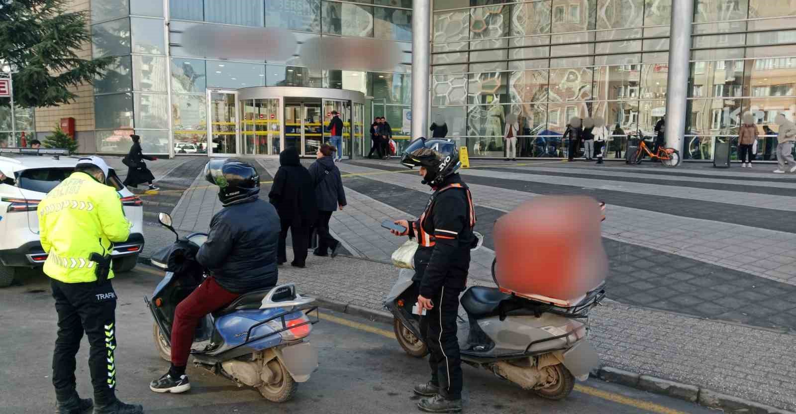 Polis ekiplerince 205 motosiklet ve motorlu bisiklet sürücüsü denetlendi
