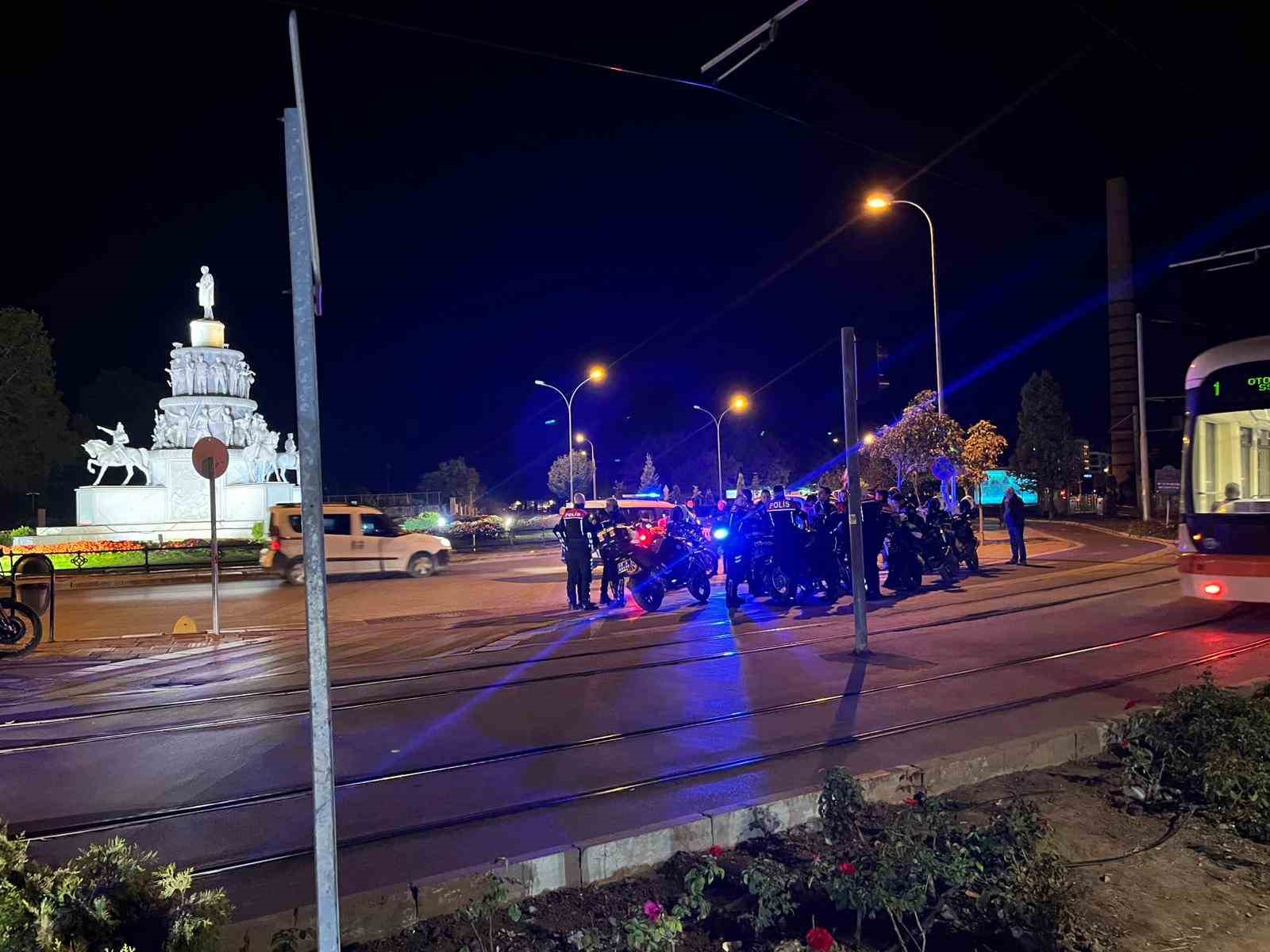 Polise, Bana beyefendi de diyen alkollü şahıs gözaltına alındı