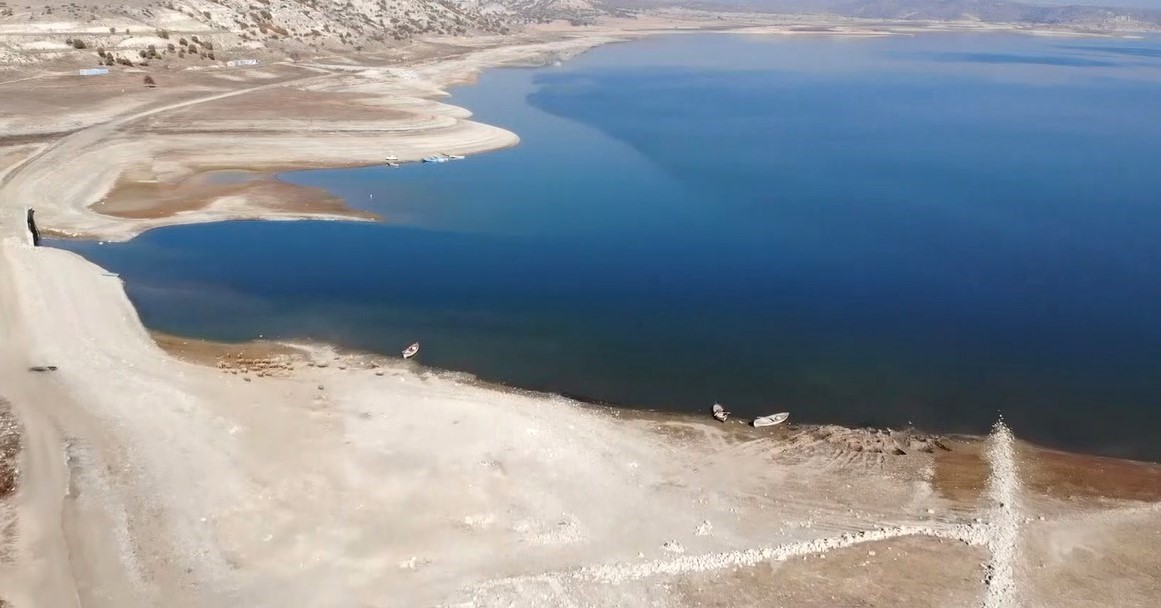 Porsuk Çayında balık ölümleri iddialarına yalanlama