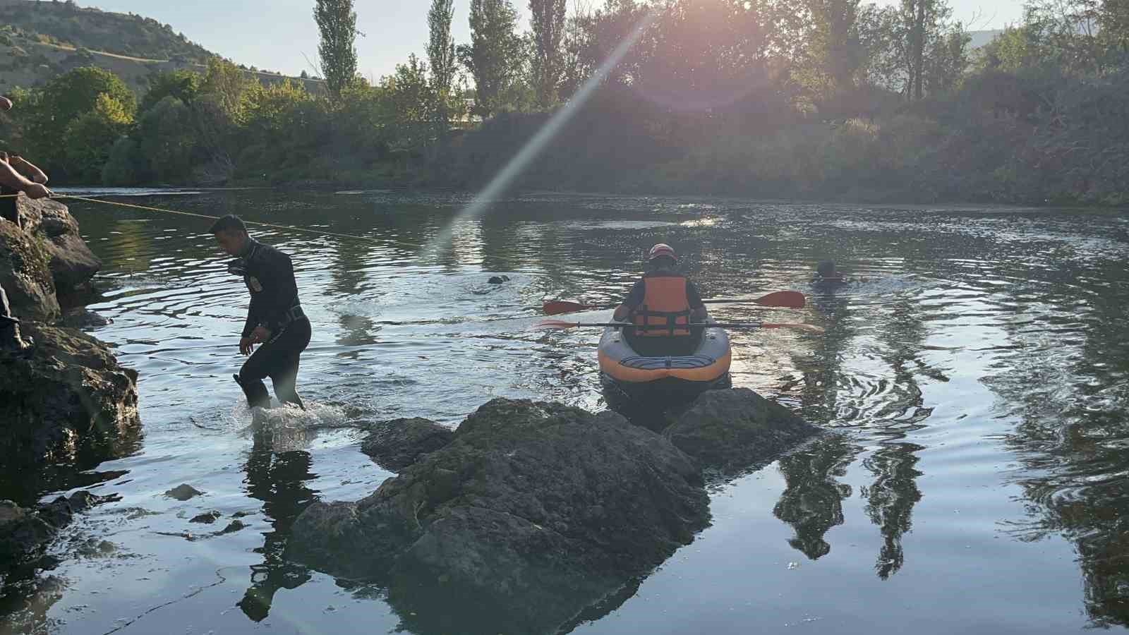 Sakarya Nehrinde kaybolan iki çocuğun cansız bedenlerine ulaşıldı