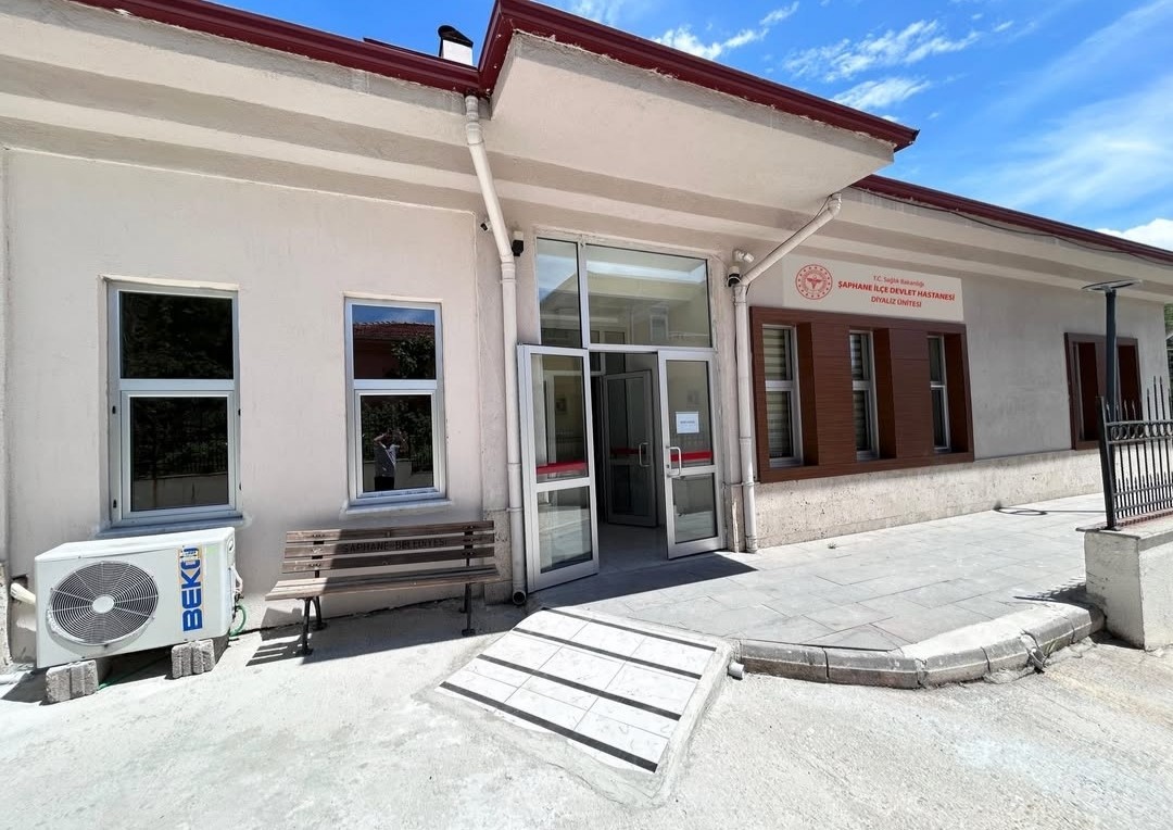 Şaphane Devlet Hastanesinde diyaliz ünitesi hizmete girdi