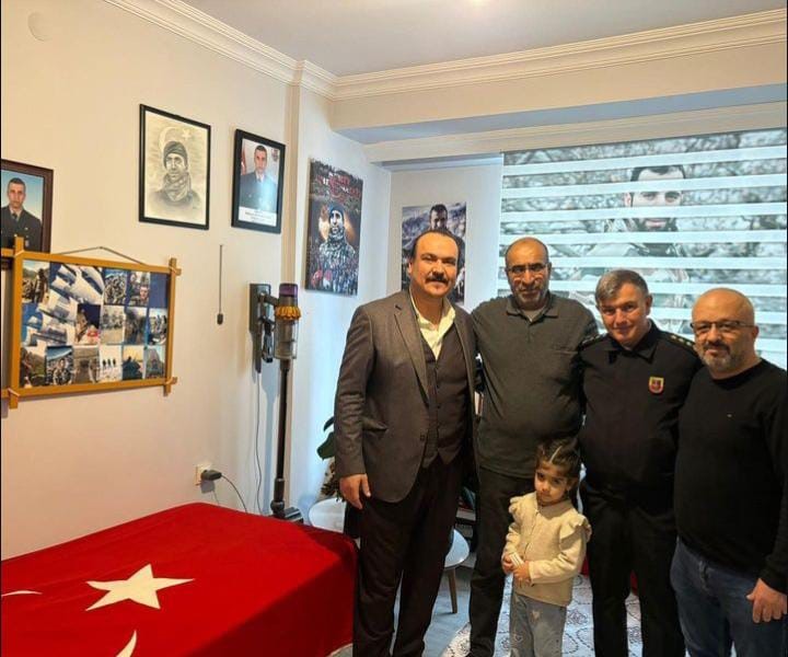 Şehidin ailesini yalnız bırakmadılar