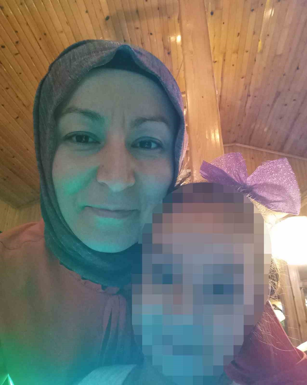 Simavda otomobille öğrenci servisi çarpıştı: 1 ölü, 1 yaralı