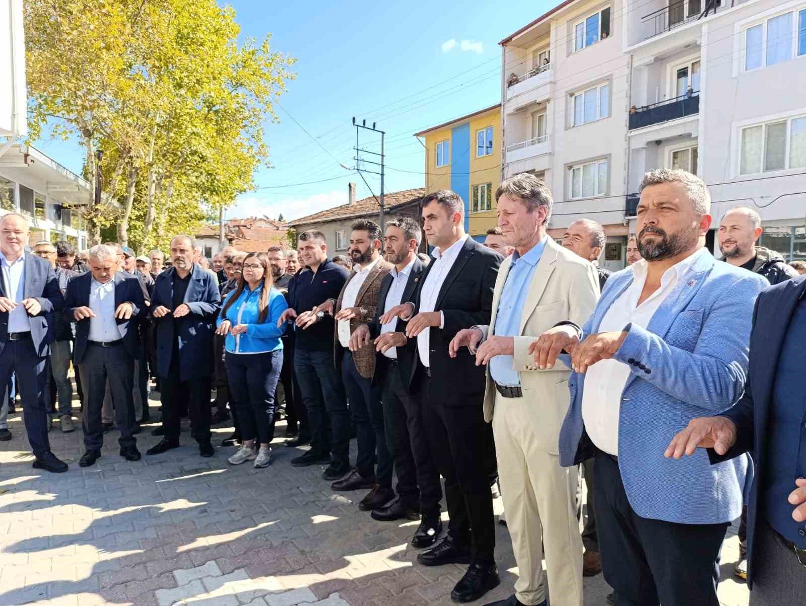 Simavdaki ‘büyük hayır ve yağmur duasına binlerce kişi katıldı
