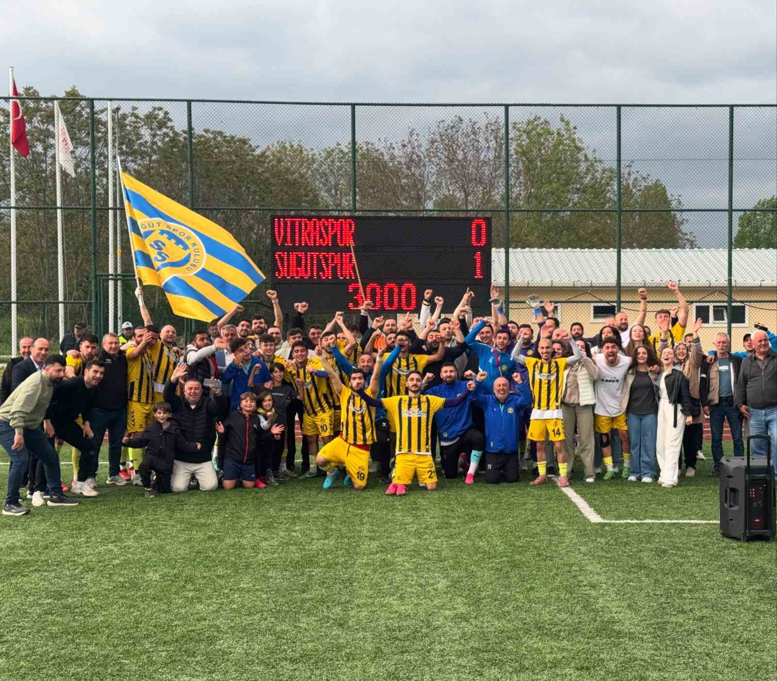 Söğütspor zoru başararak BALa yükseldi