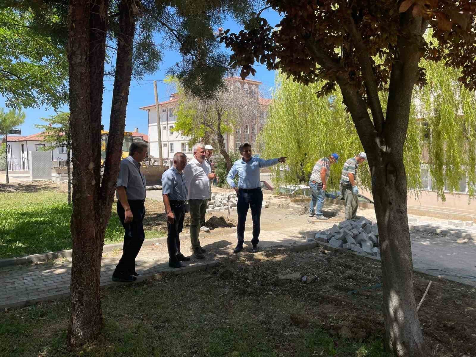 İsmail Çetin Parkı yenileniyor