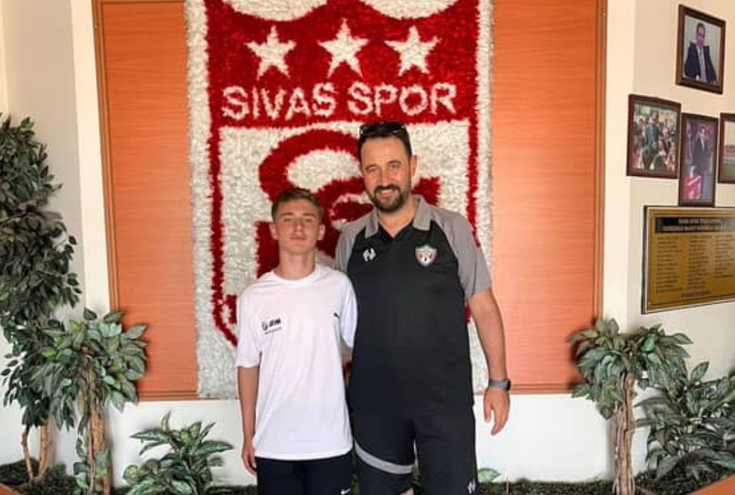 Tavşanlı İdmanyurdunun genç yıldızı Hasan Tunç, Sivassporda