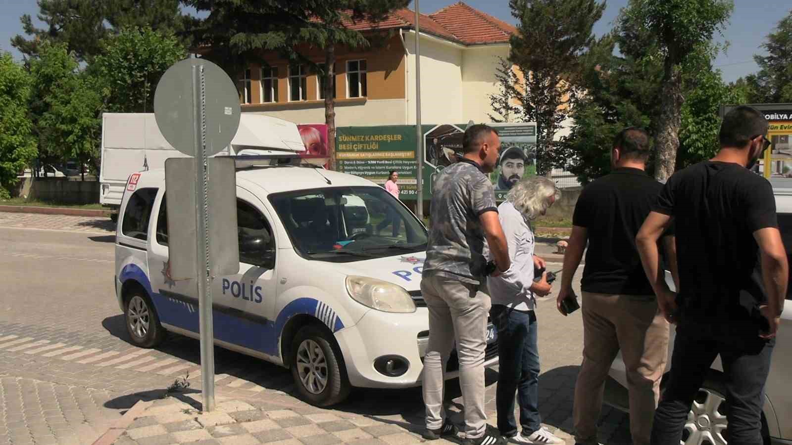 Tavşanlıda bankada gergin anlar