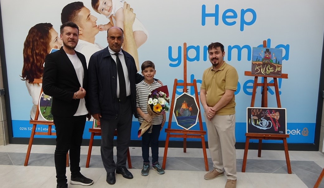 Tavşanlı'da çocukların hayal gücü sergiye yansıdı