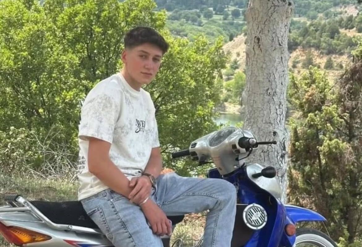İş kazasında hayatını kaybeden genç için gözyaşları sel oldu