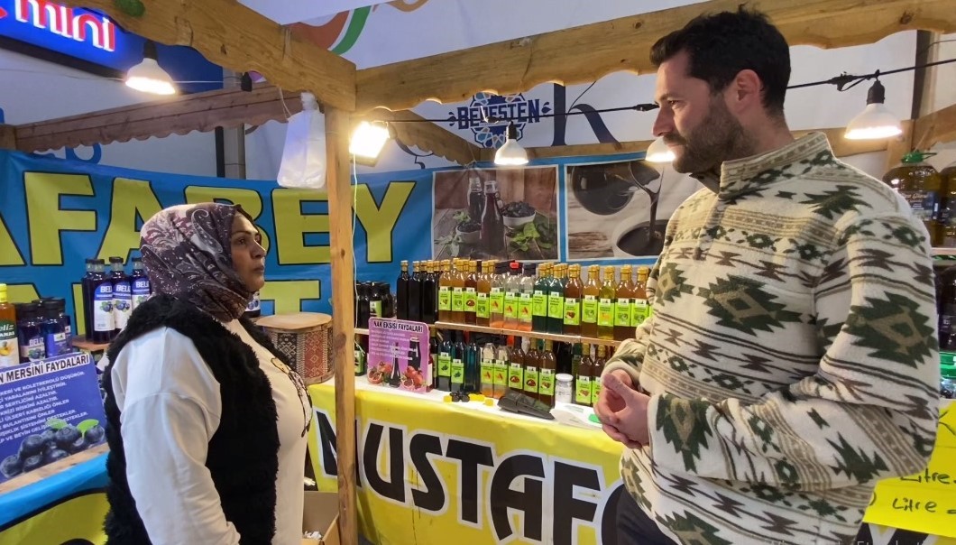 Tavşanlıda yöresel lezzetler standı ilgi görüyor