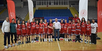 U-14 Kızlar Basketbol müsabakaları sona erdi