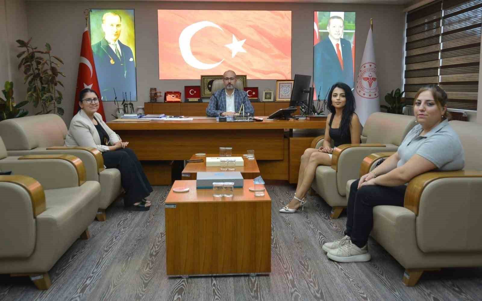 Ulusal Otizm Konfederasyonundan İl Sağlık Müdürü Dr. Hakkı Öztürke ziyaret