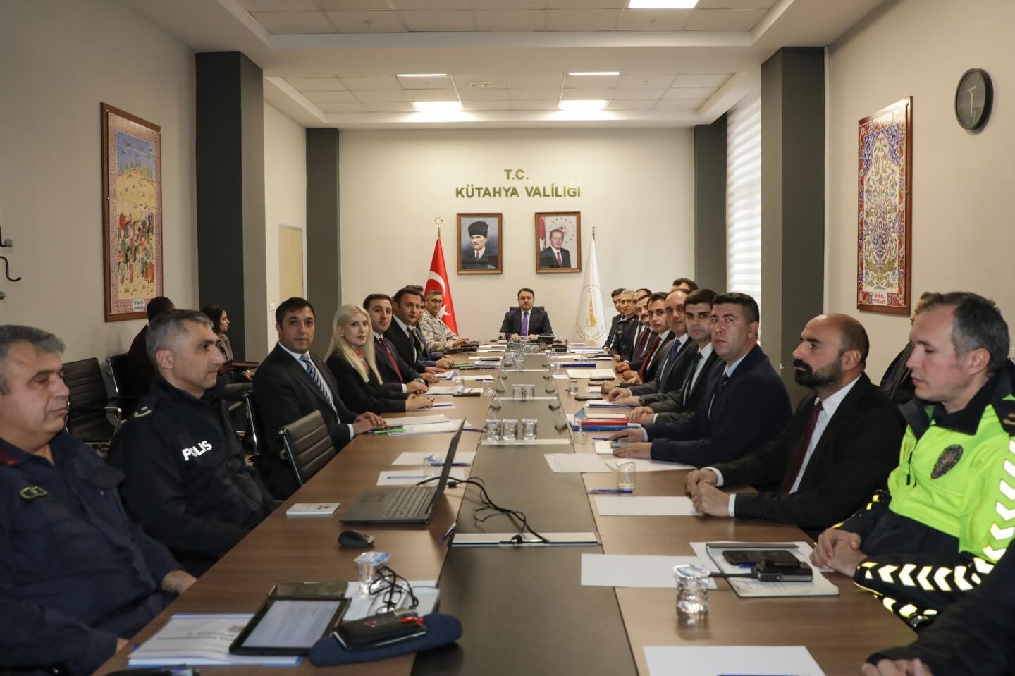 Vali Işın: Güvenlik hizmetleri, yalnızca bir görev değil, milletimize karşı sorumluluğumuzdur