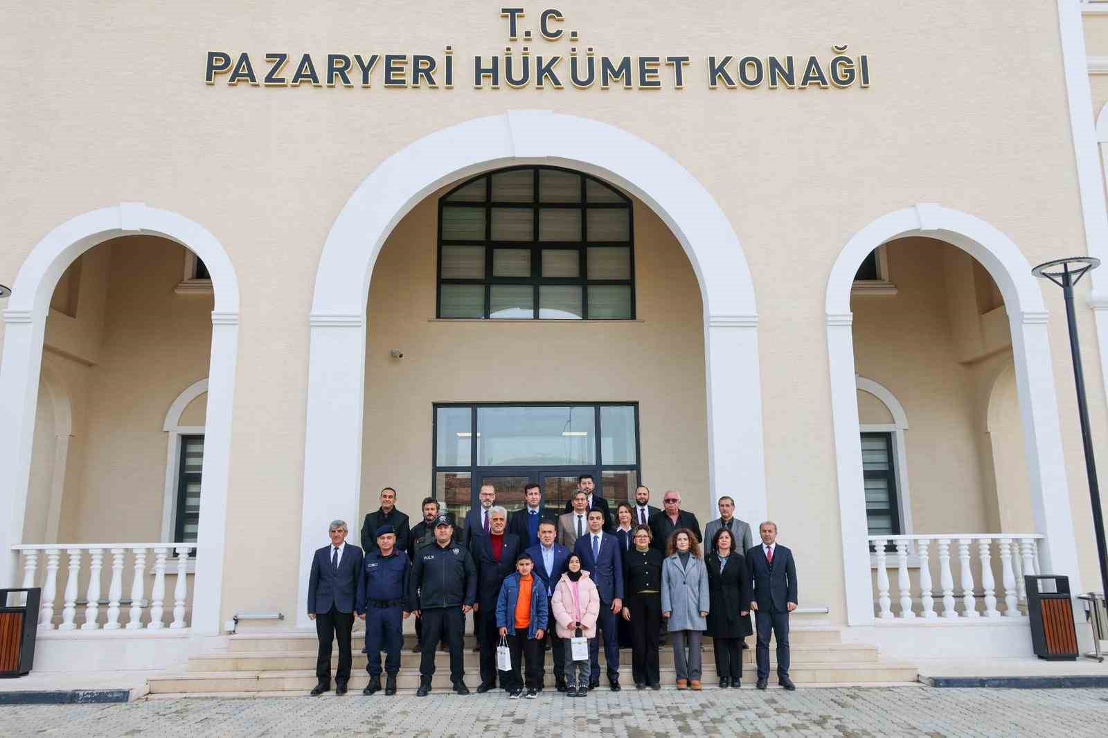 Vali Sözerden dönem birincisi kaymakam Karaya ziyaret